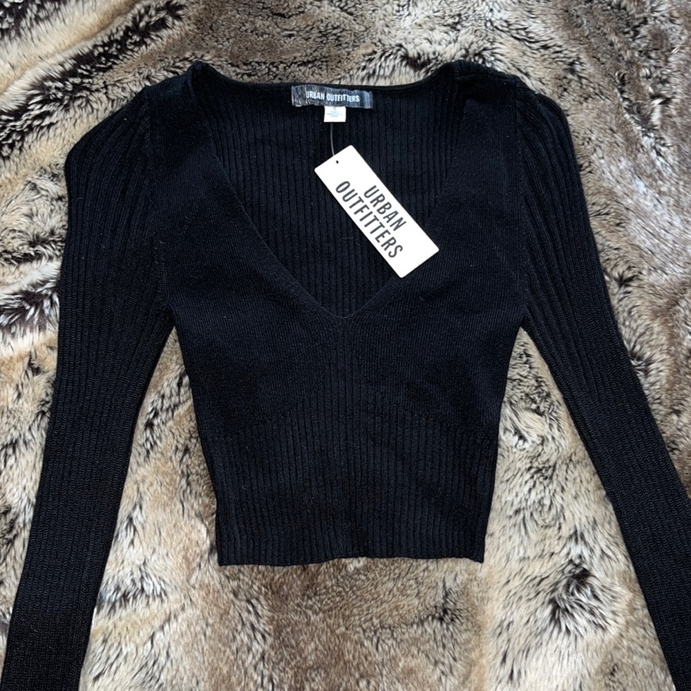 🖤uo sweater🖤